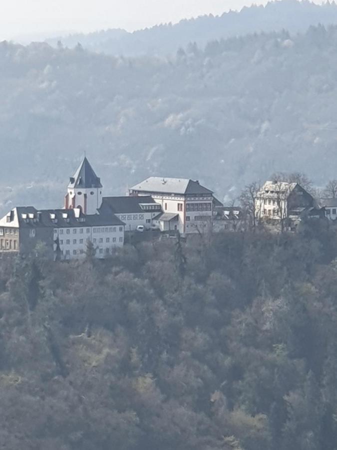 Zur Koenigslay Bullay